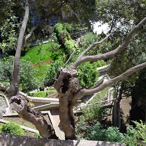 villa-lara-hotel-campania.hotels-amalfi.com/