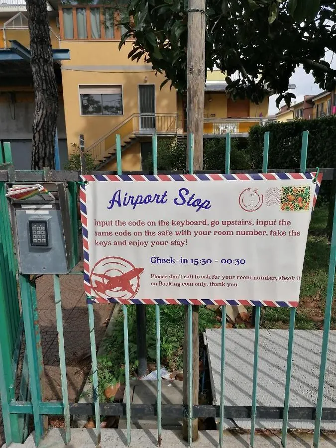 Airport Stop Orio al Serio Guest house